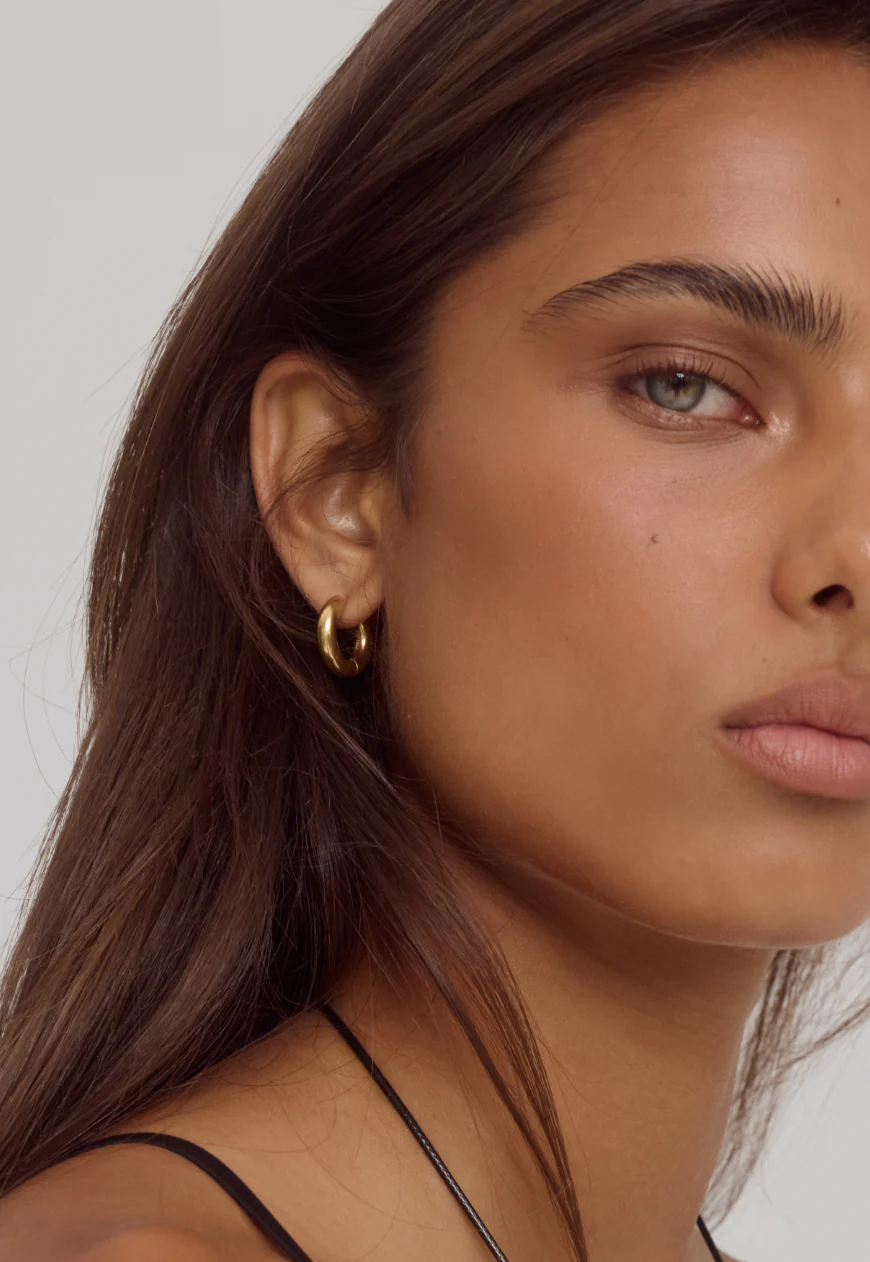 Rosie Huggies | 14k Gold